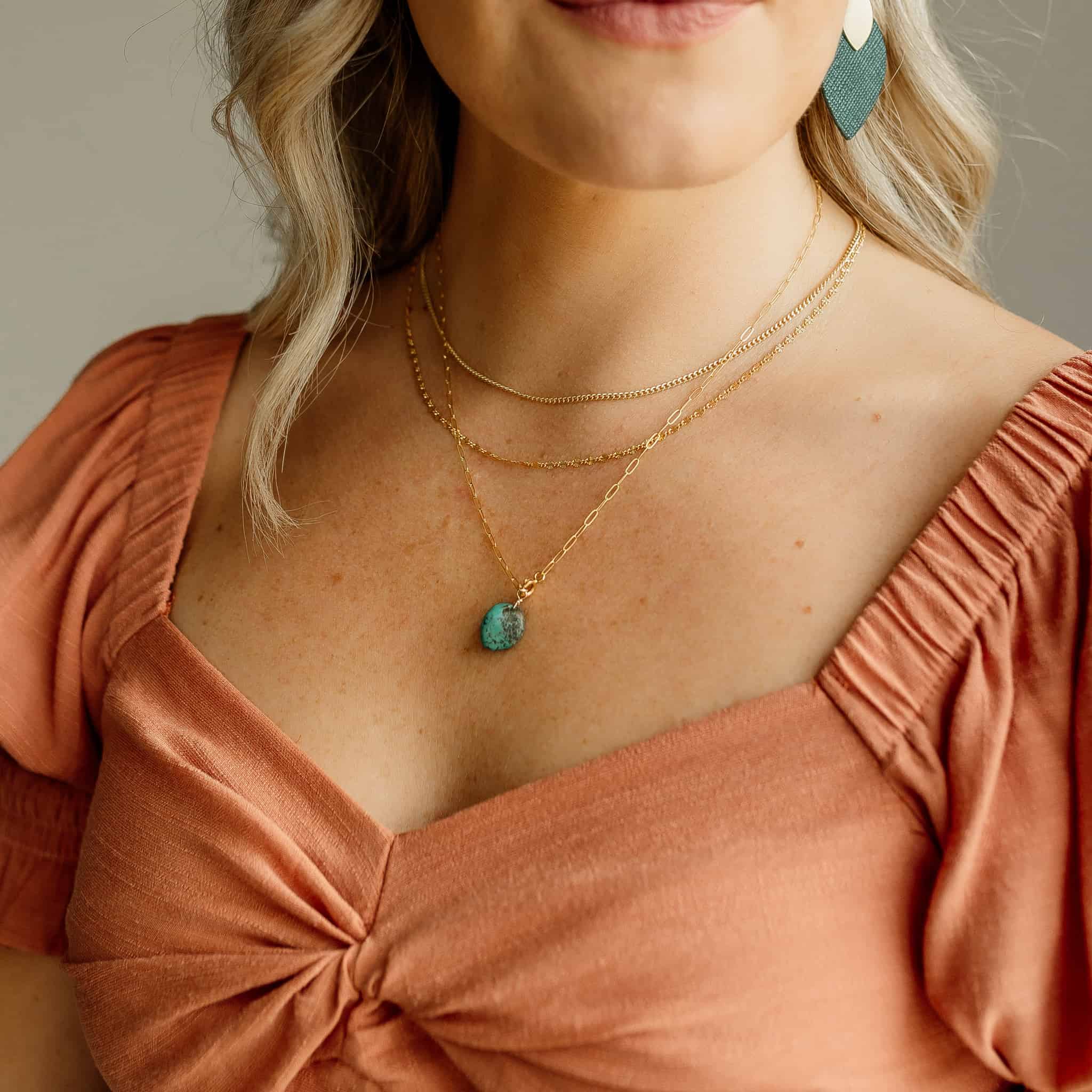 casual luxury curb chain necklace