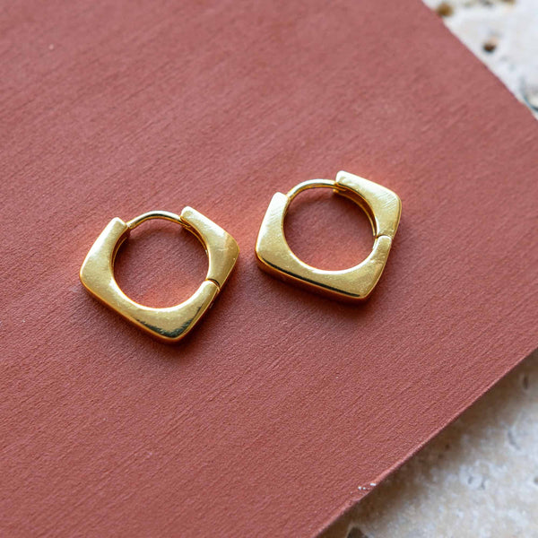 Noemi Hoop Earrings