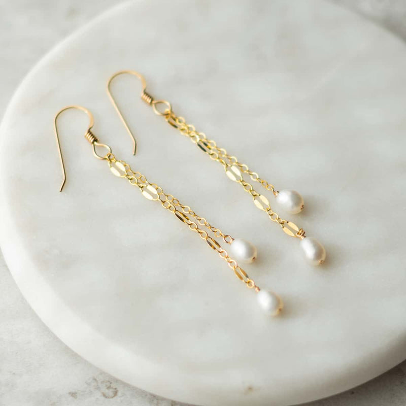 Abi Pearl Earrings