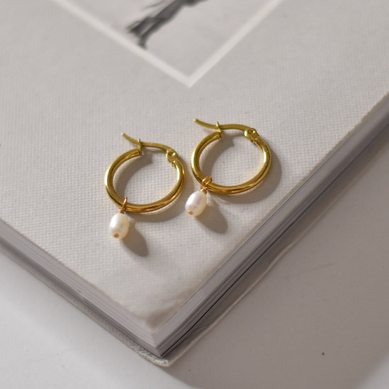 Annie Hoop Earrings