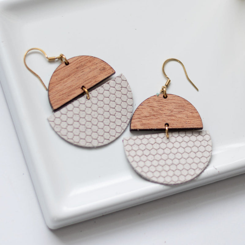 Lightweight wood and off-white leather earrings – Sela Designs