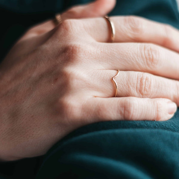 simple wave stacking ring