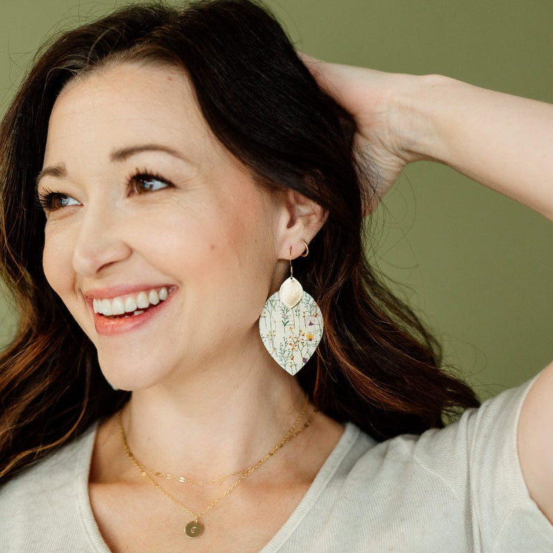 White Wildflower Cora Earrings